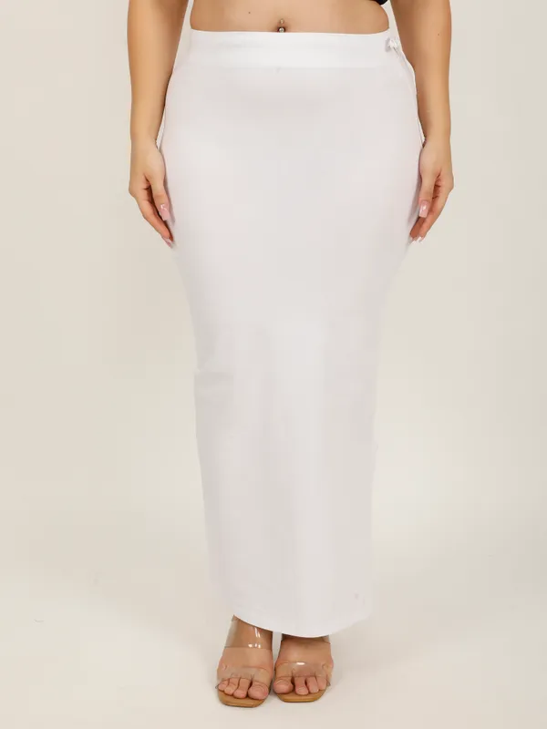 White_Cotton_Saree_Shapewear_For_Women_&_Girls