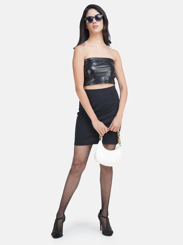 Black_Nylon_Diamond_Fishnet_Stockings_For_Women_&_Girls