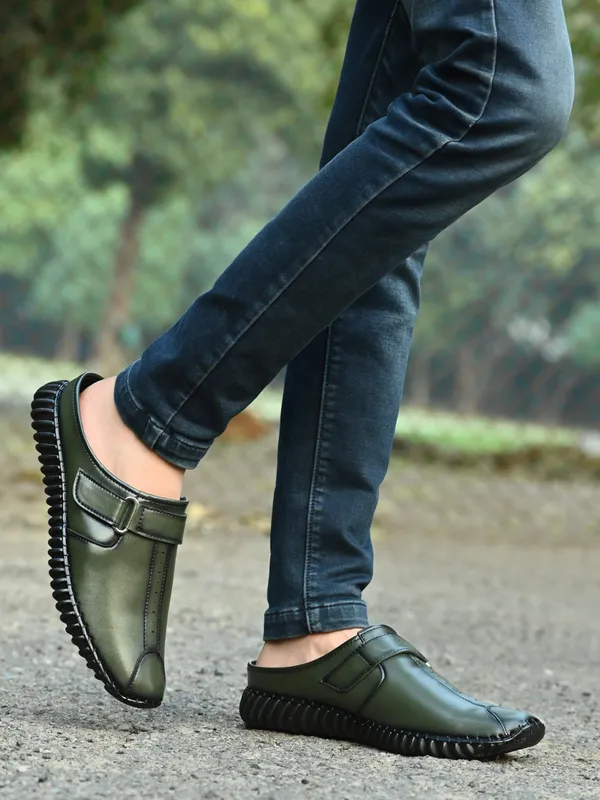 KASTAVA_Premium_Synthetic_Slip_On_Half_Casuals_For_Men_(Green)