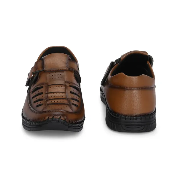 KASTAVA_Premium_Cushioned_Fisherman_Men_Sandals_(Tan)