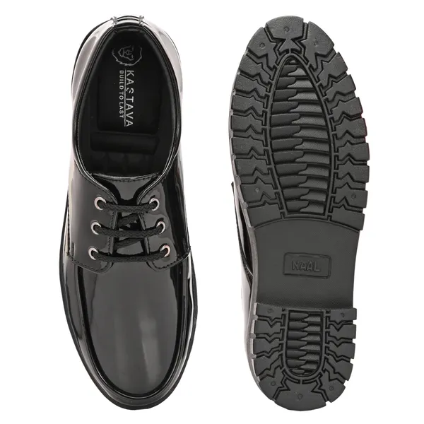 Classic_derby_with_thick_sole_from_Kastava