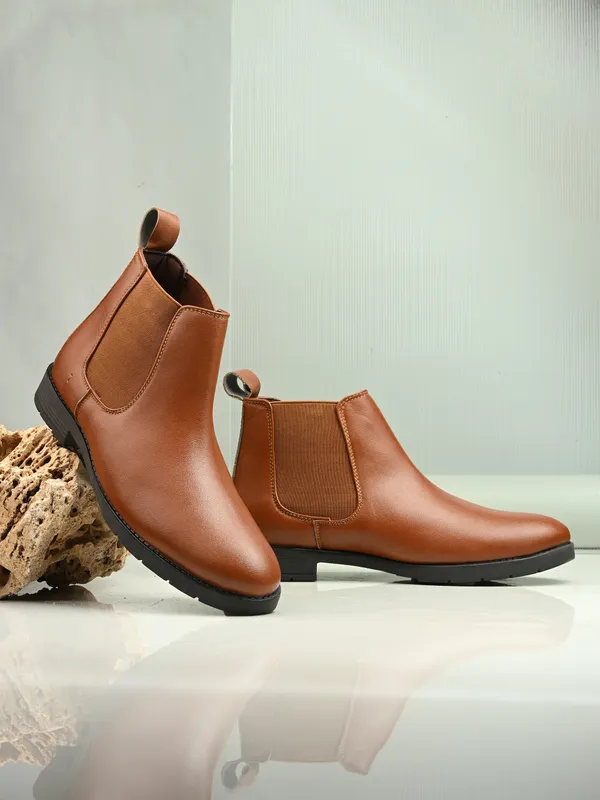 KASTAVA_Premium_Synthetic_Stylish_Boots_For_Men_(Tan)