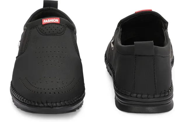 Black_Premium_Stylish_Everyday_Casuals_For_Men-Kastava