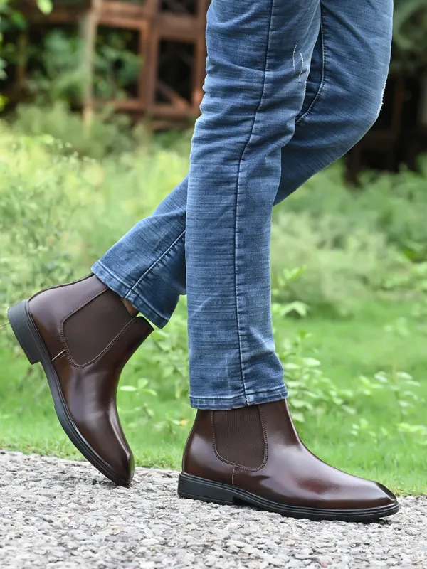 KASTAVA_Premium_Synthetic_Chalsea_Boots_For_Men_(Brown)