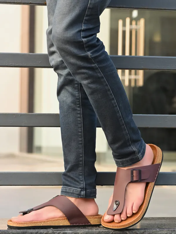 KASTAVA_Men_Casual_(Brown)