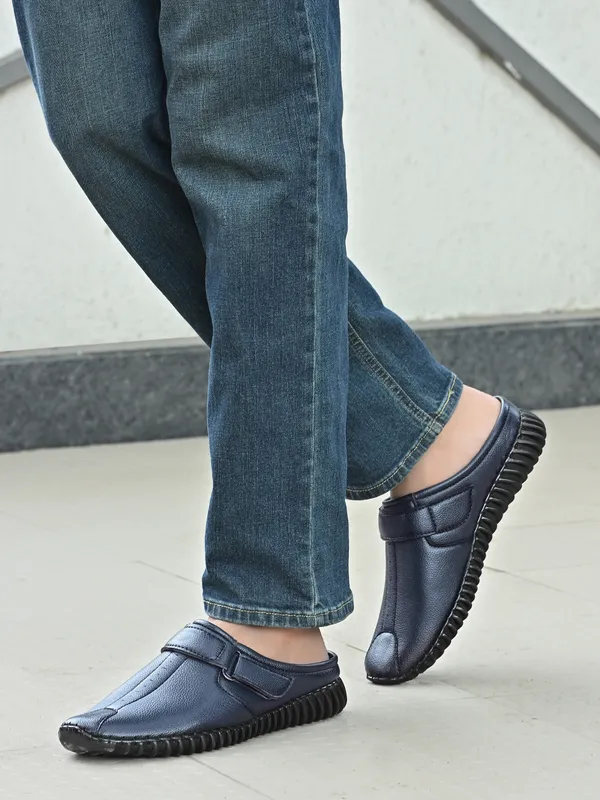 Kastava_ComfortFit_saphire_blue_Velcro_Slip-On_for_Men