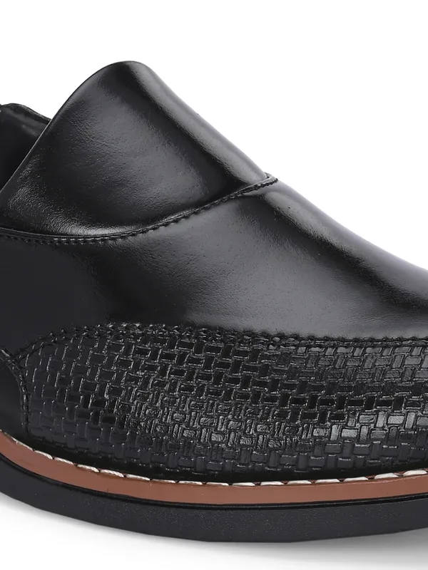 Black_Premium_Synthetic_Peshawari_Men_Sandals_For_Men