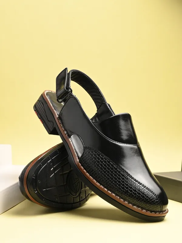 Black_Premium_Synthetic_Peshawari_Men_Sandals_For_Men