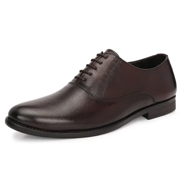 Premium_leather_shoes_with_cushioned_insole_and_Tpr_sole_for_office_and_party_wear