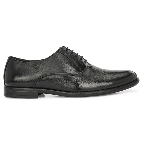 Premium_leather_shoes_with_cushioned_insole_and_Tpr_sole_for_office_and_party_wear