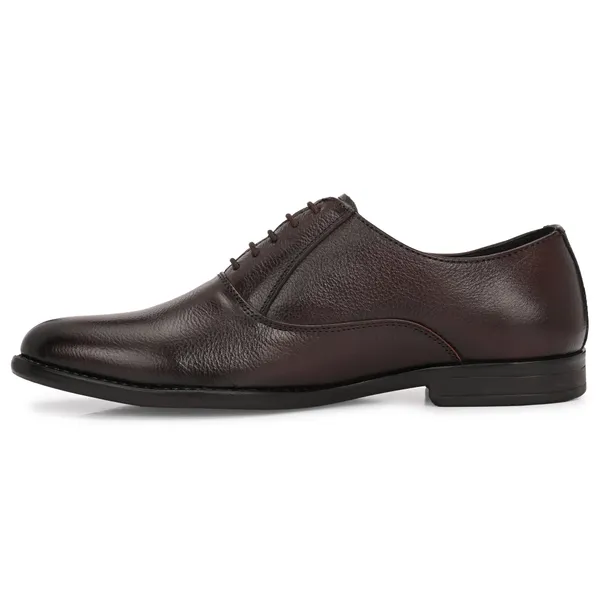 Premium_leather_shoes_with_cushioned_insole_and_Tpr_sole_for_office_and_party_wear