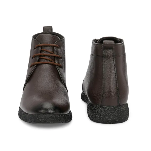 STYLISH_AND_COMFORTABLE_BOOT_FOR_A_BOLD_STATEMENT