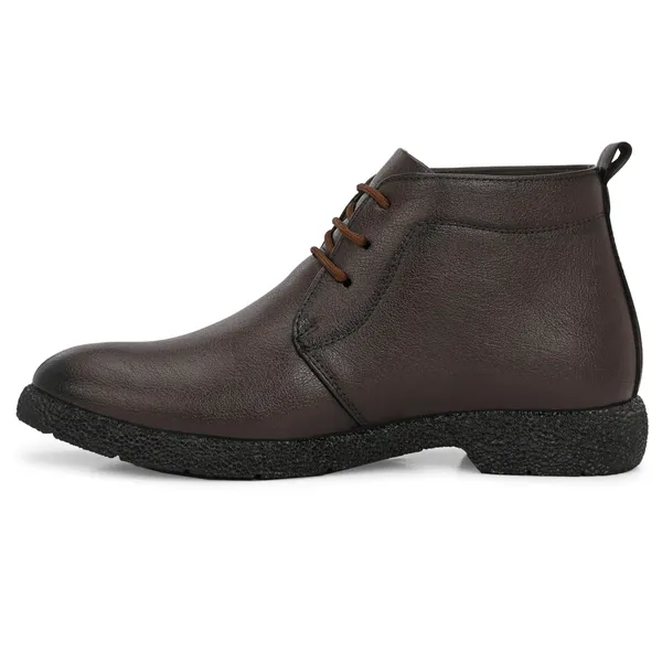 STYLISH_AND_COMFORTABLE_BOOT_FOR_A_BOLD_STATEMENT