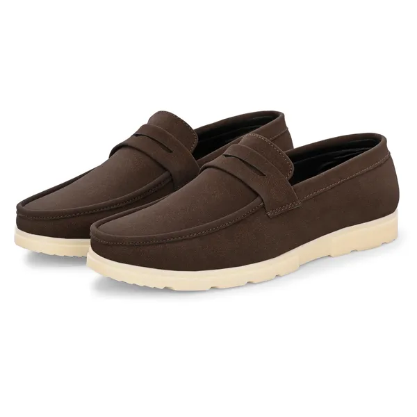 SUEDE_LOAFER_FOR_A_ELEGANT_LOOK