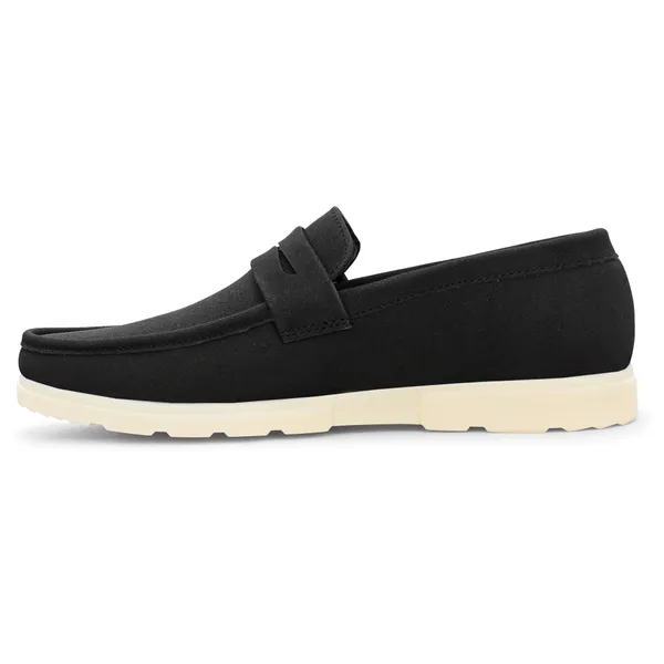 SUEDE_LOAFER_FOR_A_ELEGANT_LOOK