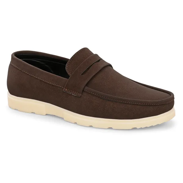 SUEDE_LOAFER_FOR_A_ELEGANT_LOOK