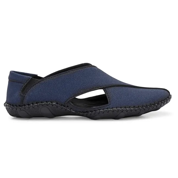 Stylish_Peshawari_sandals_with_cushioned_insoles