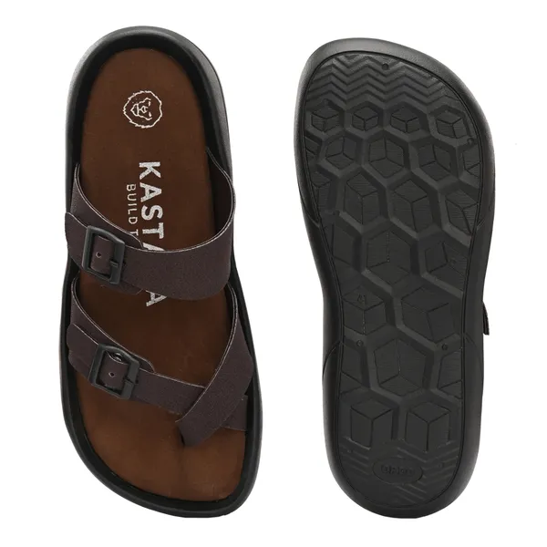 Unisex_comfortable_slippers_with_cushioning_to_support_your_daily_chores