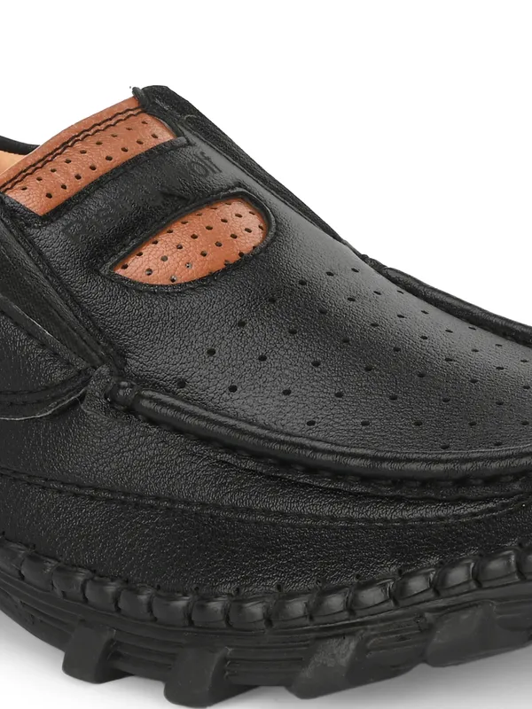 KASTAVA_Lightweight_Comfort___Trendy_Premium_Stylish_Sneakers_For_Men_(Black)