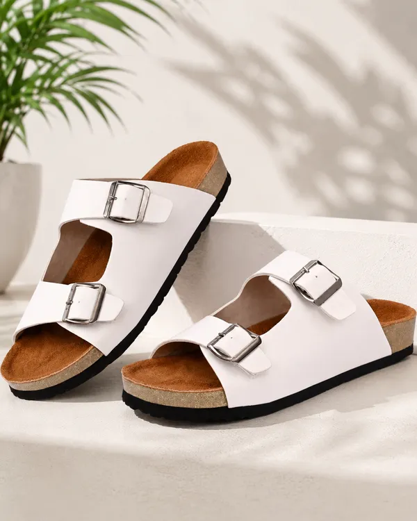 White_slippers_with_hiqh_quality_sythetic_leather,_genuine_leatherite_cushioned_insoles_and_rubber_sole_for_a_long_lasting_effect