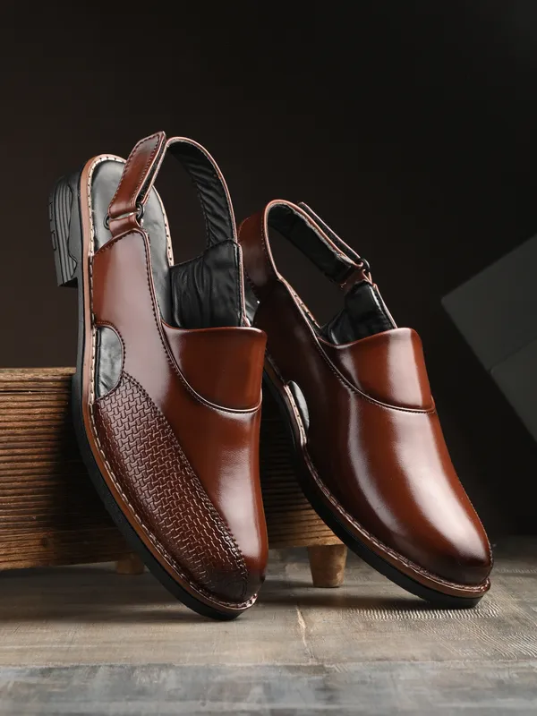 Brown_Premium_Synthetic_Peshawari_Men_Sandals-Kastava