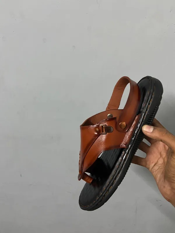 Genuine_leather_sandals_for_a_comfortable_and_durable_wear