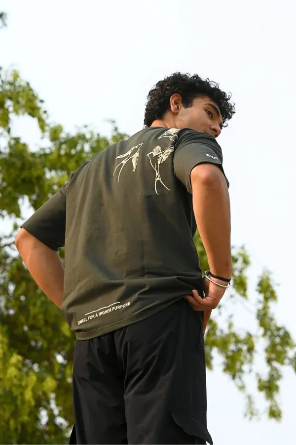 Grey_Printed_Cotton_T-Shirt_for_Men_–_Modern_Street_Style