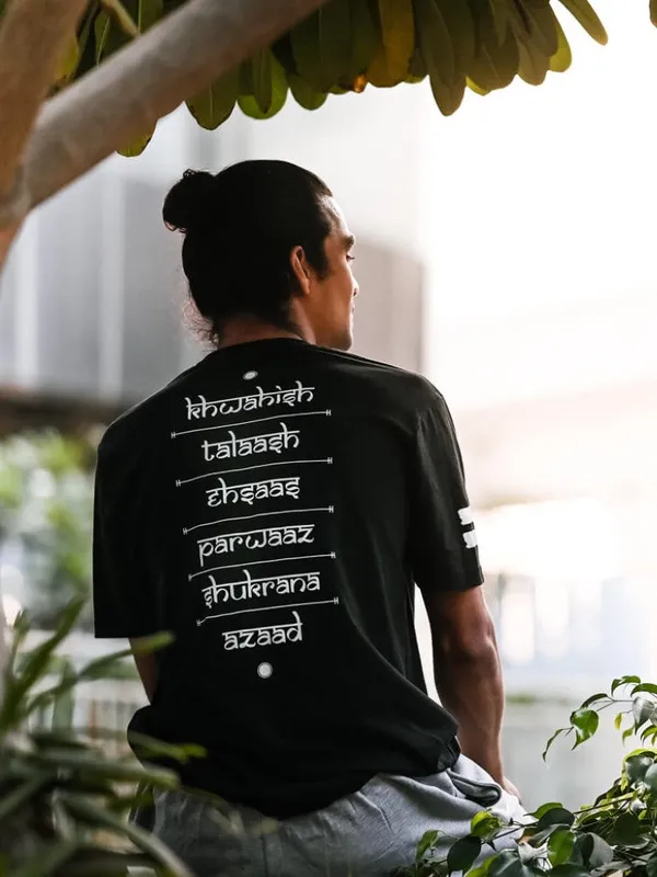 Black_&_White_Way_of_Salvation_Printed_Cotton_T-Shirt_for_Men_–_Bold_Graphic_Tee