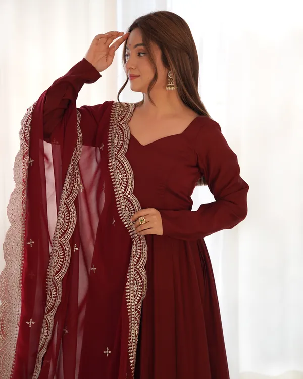 Maroon_Pure_Roman_Silk_Chanderi_Huge_Flare_Anarkali_Suit_Set_With_Dupatta