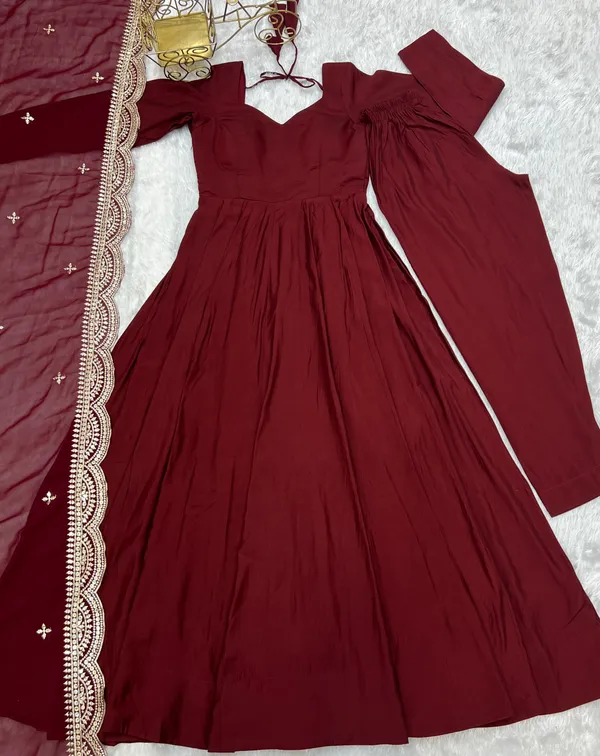 Maroon_Pure_Roman_Silk_Chanderi_Huge_Flare_Anarkali_Suit_Set_With_Dupatta