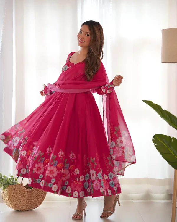 Pink_Pure_Soft_Organza_Huge_Flare_Anarkali_Suit_Set_With_Dupatta