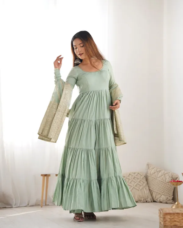 Pista_Pure_Roman_Silk_Chanderi_Huge_Flare_Anarkali_Suit_Set_With_Dupatta