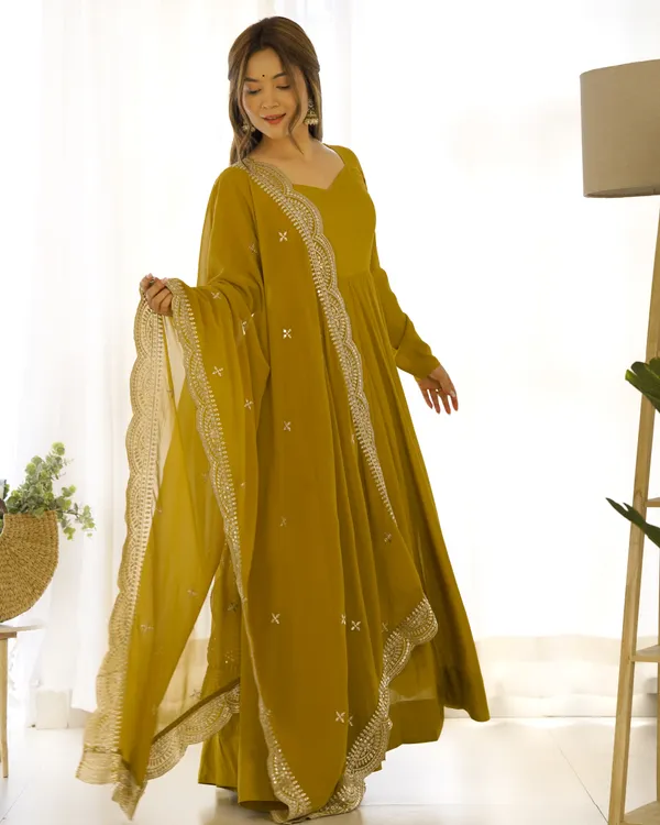 Mustard_Pure_Roman_Silk_Chanderi_Huge_Flare_Anarkali_Suit_Set_With_Dupatta