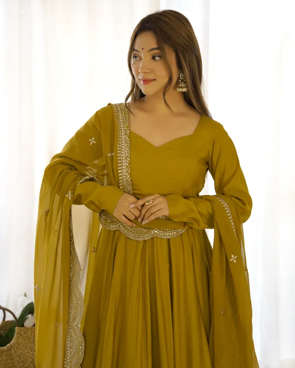 Mustard_Pure_Roman_Silk_Chanderi_Huge_Flare_Anarkali_Suit_Set_With_Dupatta