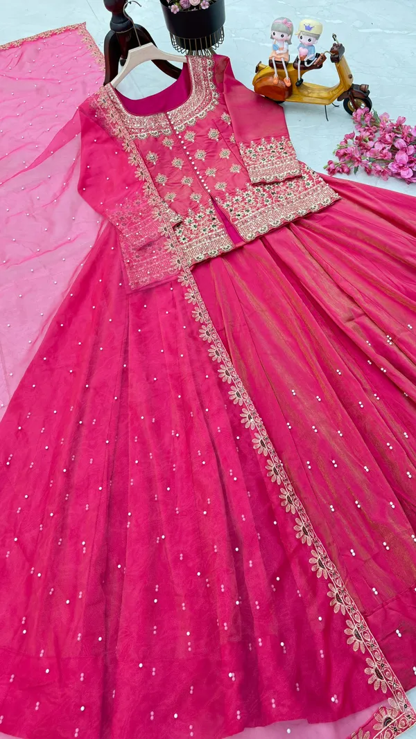 Pink_Silk_&_Synthetic_Huge_Flare_Lehenga_Set_With_Dupatta