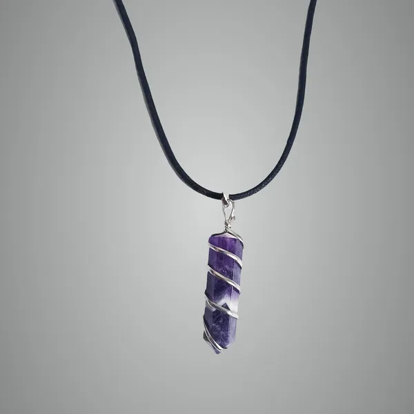 Purple_Kitree_Natural_Amethyst_Crystal_Pencil_Pendant_For_Unisex