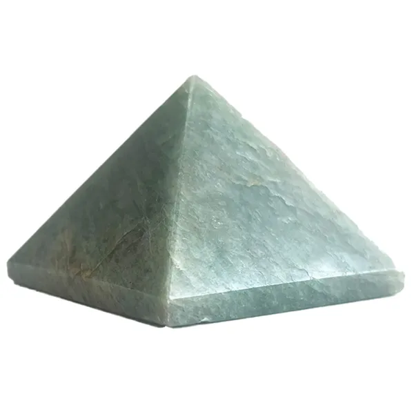 Energized_Green_Aventurine_Crystal_Pyramid_For_Spiritual_Healing