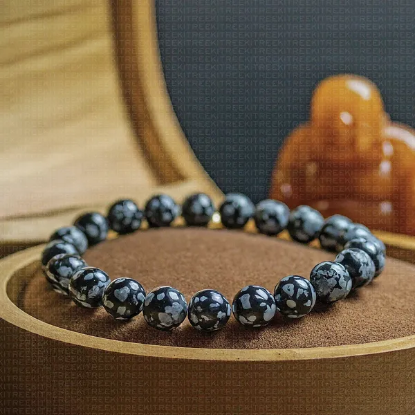 Black_And_White_Snowflakes_Obsidian_Bracelet_Unleash_Your_Inner_Strength_For_Unisex