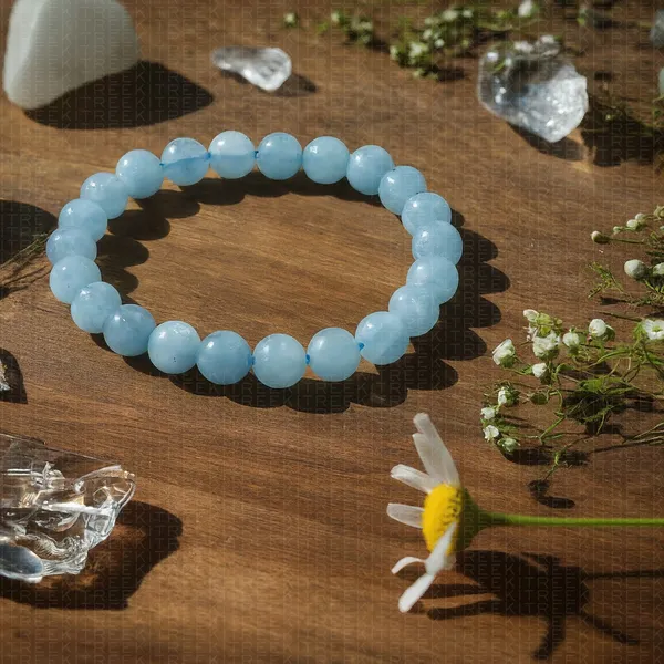 Light_Blue_Aquamarine_Crystal_Bracelet_Elegant_And_High_Quality_For_Unisex