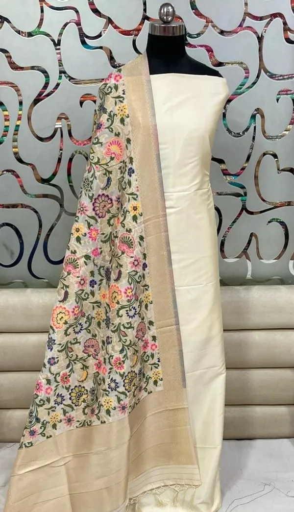 White_Banarasi_Katan_Silk_Plain_Suit_With_Silk_Minakari_Dupatta_&_Plain_Bottom