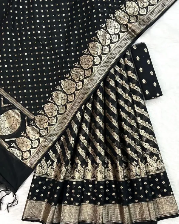 Exclusive_Pure_Silk_Unstitched_Lahenga_Choli_with_Dupatta_Zari_Zari_Buti_Weaved..