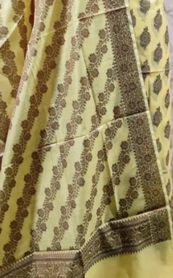 Yellow_Chanderi_Silk_Resham_Mina_Buta_Suit_Dupatta_With_Bottom