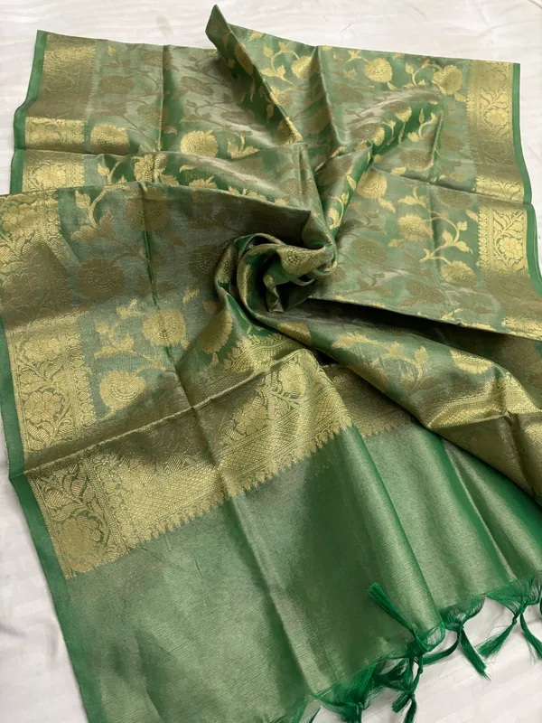Tissue_silk_Golden_Zari_Jaal_Dupatta**_Length_2.5_MTR