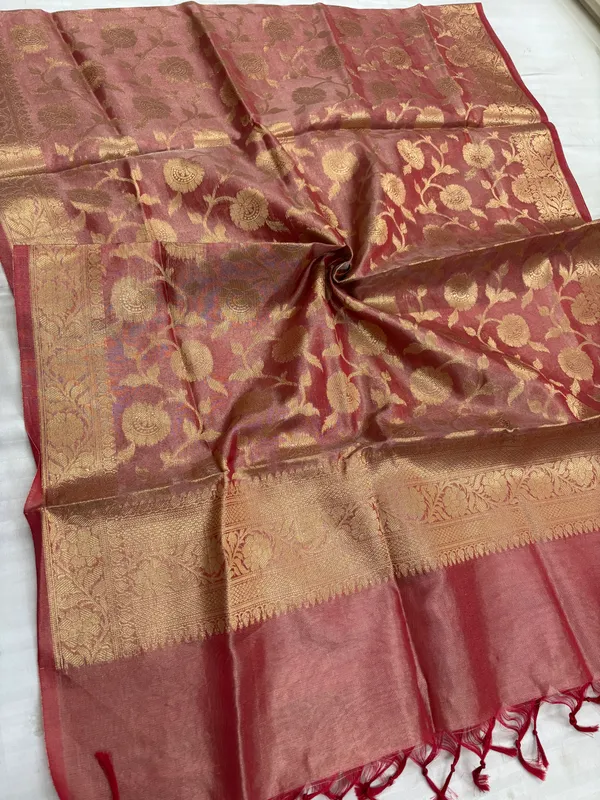 Tissue_silk_Golden_zari_jaal_Dupatta**_Length_2.5_Mtr