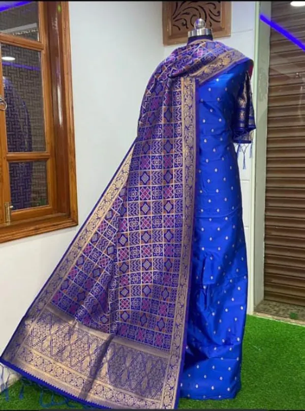 Exclusive_Banarasi_Unstitched_Salwar_kameez_with_Dupatta*___*BANARASI_SUIT*__*TOP-_Kataan_Silk_with_zari_Buta___*DUPATTA-_Kataan_Silk_with_Zari_Jaal_*BOTTOM-*_Silk_plain__*2.50_meter_each*
