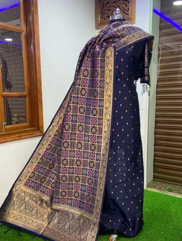 Exclusive_Banarasi_Unstitched_Salwar_kameez_with_Dupatta*___*BANARASI_SUIT*__*TOP-_Kataan_Silk_with_zari_Buta___*DUPATTA-_Kataan_Silk_with_Zari_Jaal_*BOTTOM-*_Silk_plain__*2.50_meter_each*