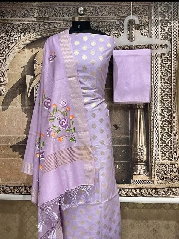 Exclusive_Banarasi_Unstitched_Salwar_kameez_with_Dupatta_BANARASI___SUIT___pure_mercerized_TOP-___pure_mercerised_zari__weaving_DUPATTA-_*_mercerised__silk__with_handbrush_flower_design_BOTTOM-___cotton_silk__dyble_plain_2.50_meter_each
