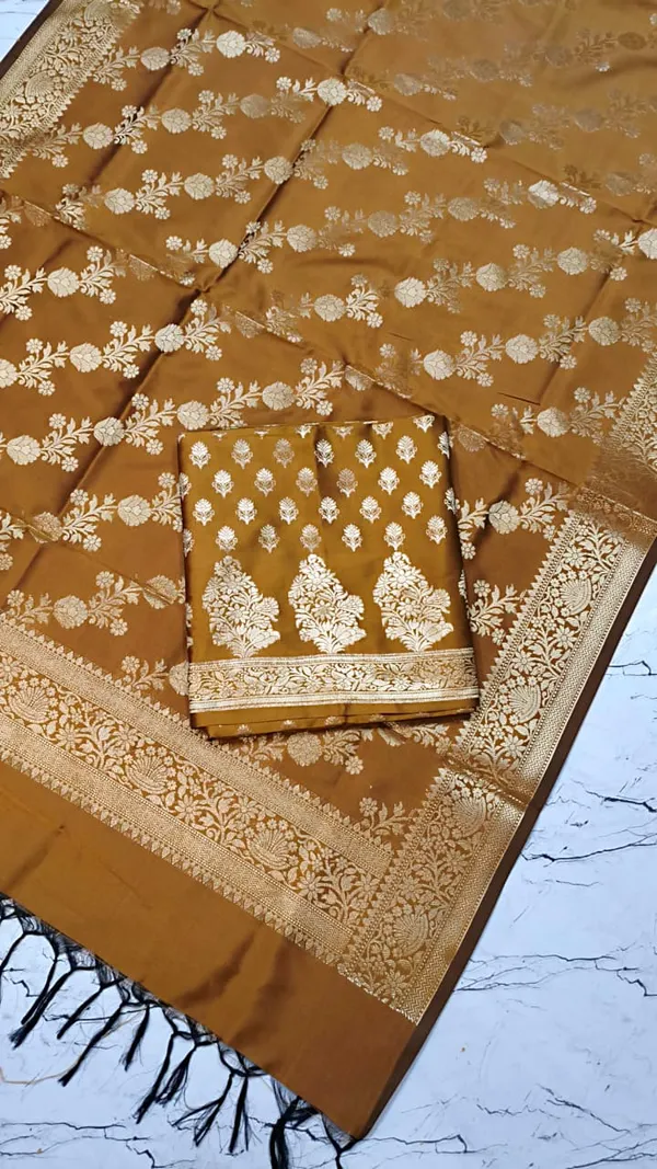 Exclusive_Banarasi_Unstitched_Salwar_kameez_with_Dupatta_BANARASI___SUIT_TOP-___silk_katan_zari_weaving_booti_daman_design_DUPATTA-__katan_silk_zari_weaving__design_Bottom.__Plain_silk_katan_2.50_meter_each