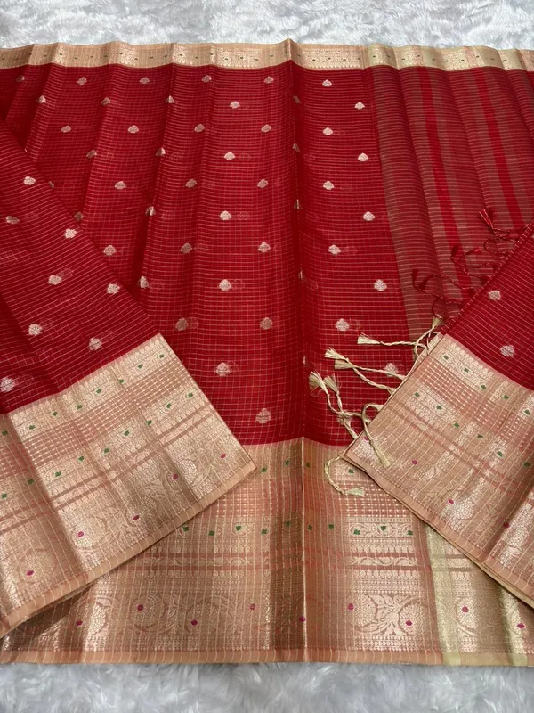 Semi_kataan_silk_Cheks_with_gold_zari_Buti_&_meena_zari_Border_saree