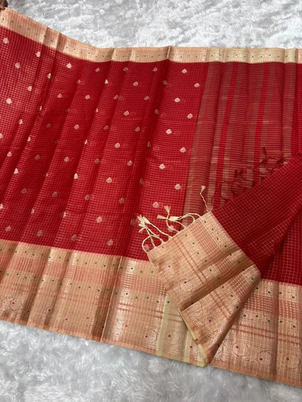 Semi_kataan_silk_Cheks_with_gold_zari_Buti_&_meena_zari_Border_saree